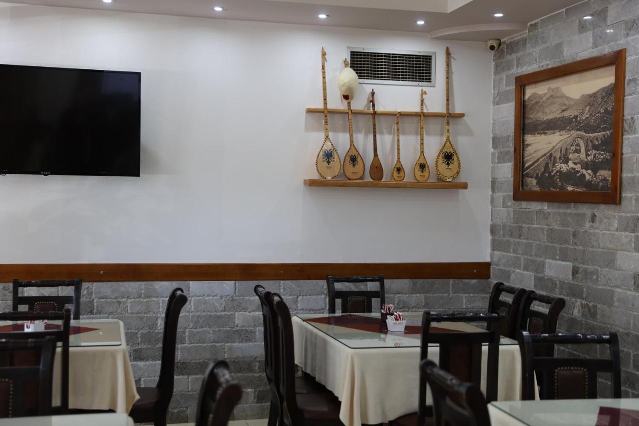 Hotel Kalaja Boks ภายนอก รูปภาพ