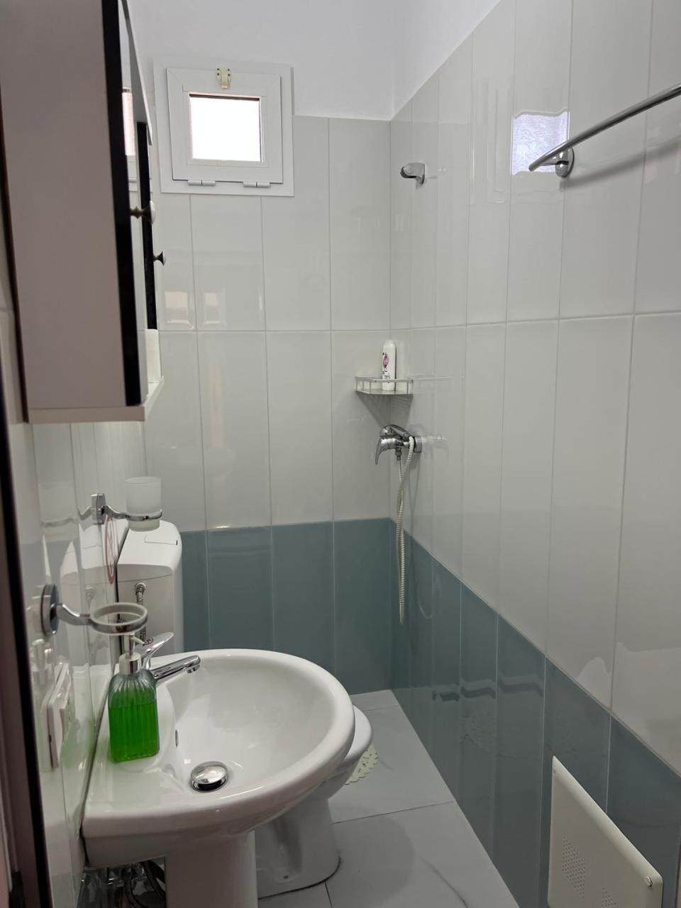 Hotel Kalaja Boks ภายนอก รูปภาพ