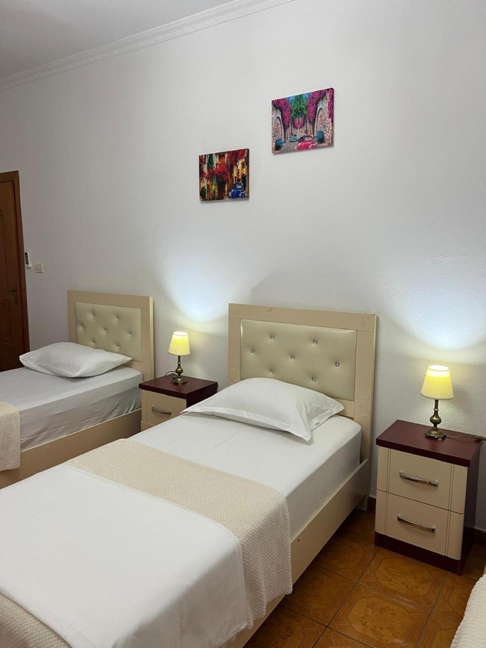 Hotel Kalaja Boks ภายนอก รูปภาพ