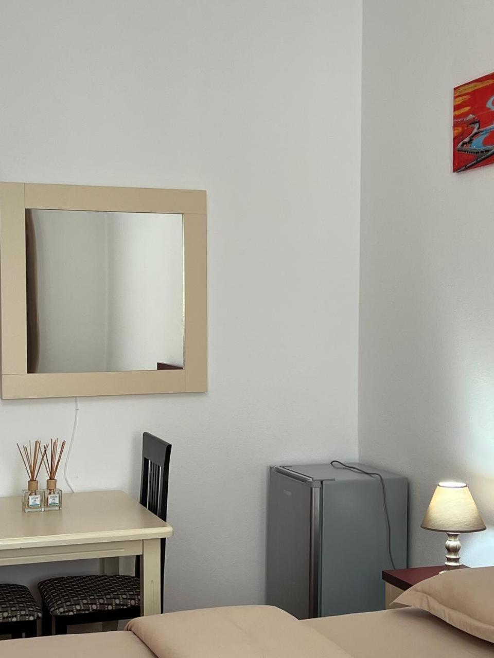 Hotel Kalaja Boks ภายนอก รูปภาพ
